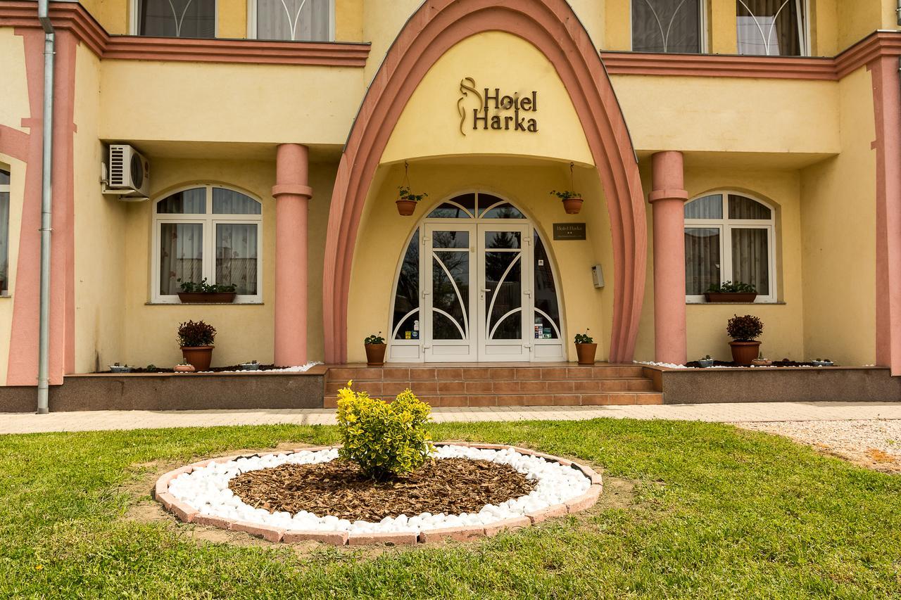 Hotel Harka Harkany Ngoại thất bức ảnh
